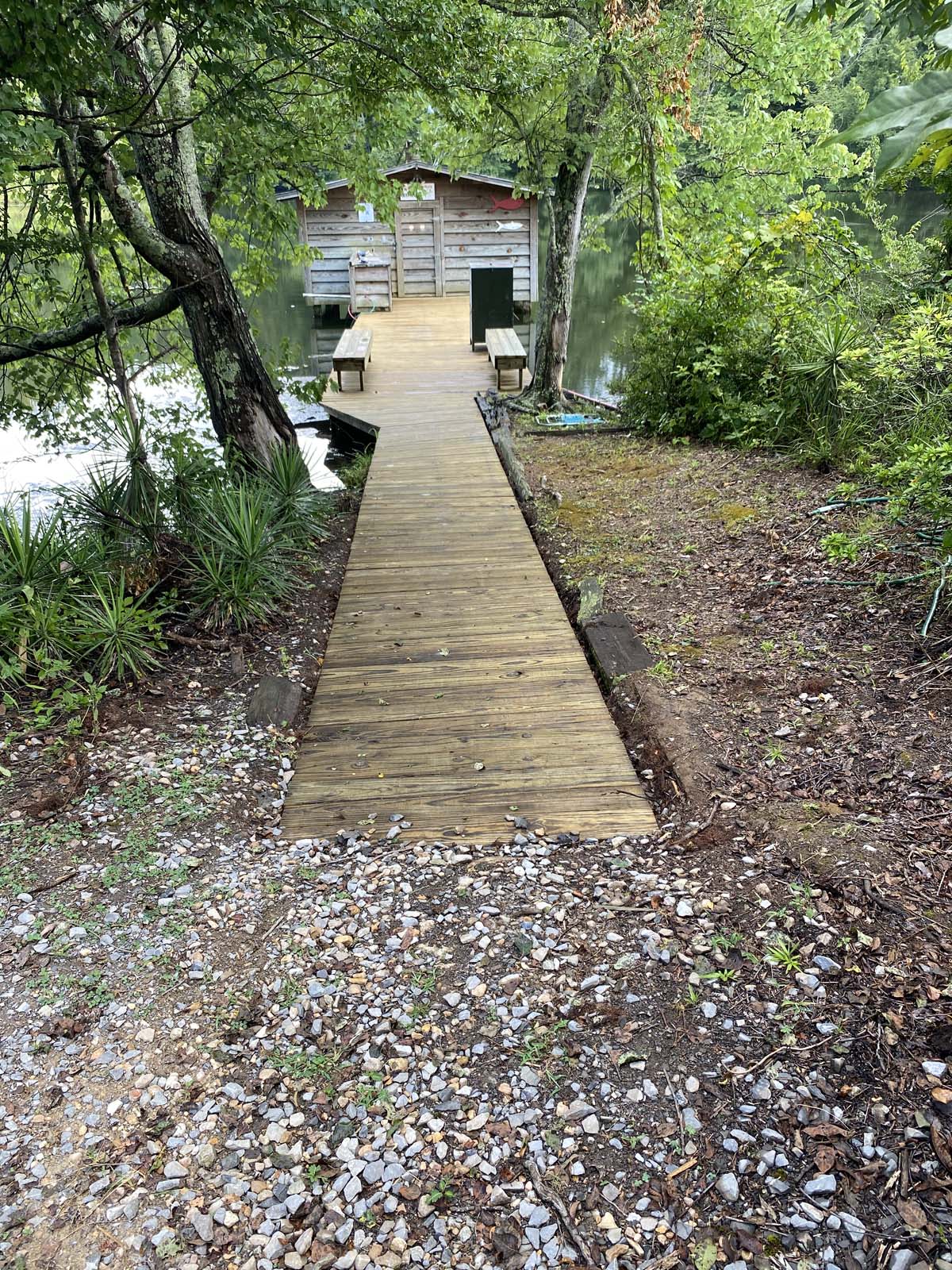 custom deck pier mississippi contractor